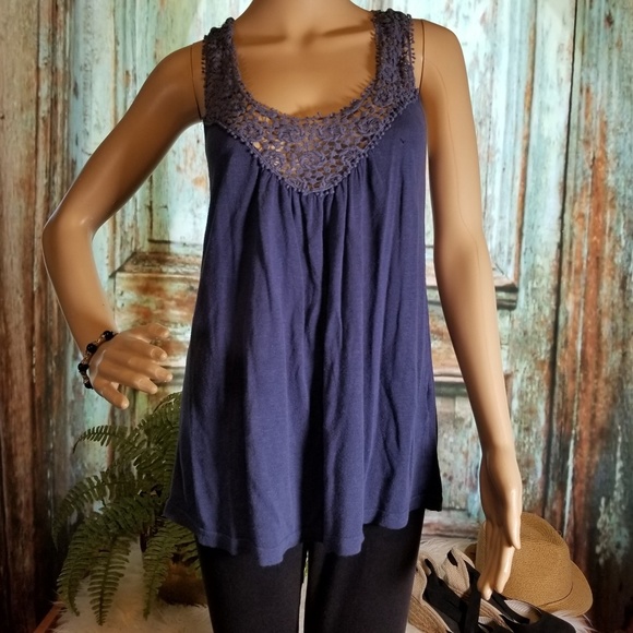 August Silk Tops - ๐ด Laced Sleeveless Top August Silk Tops - ๐ด Laced Sleeveless Top